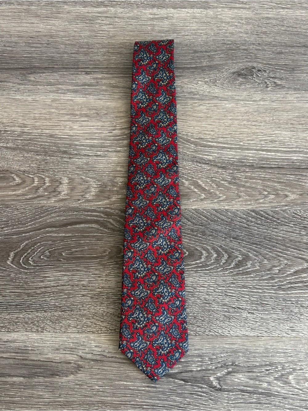 Bon Jour 100 % Silk Classic Red Paisley Men's Tie